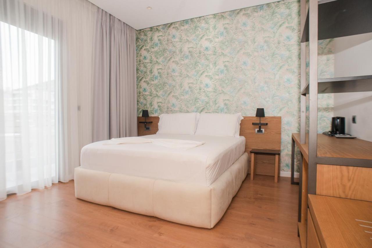 Residence Saranda International Exterior photo