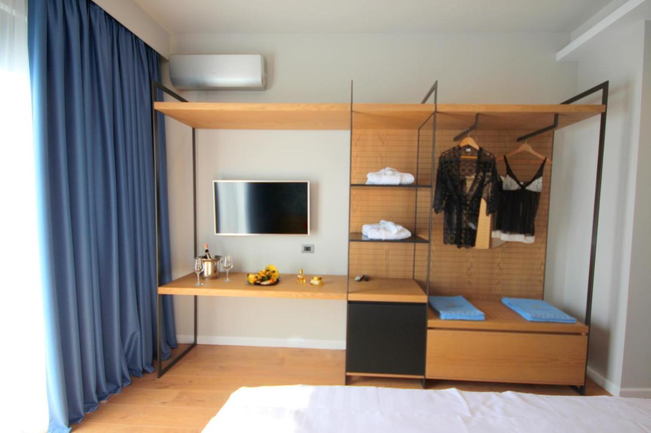 Residence Saranda International Exterior photo